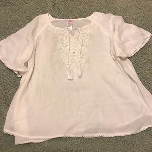 Pretty flowy blouse!